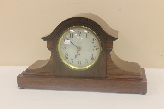 Seth Thomas walnut domed mantle clock. App. 16 1/2": Seth Thomas walnut domed mantle clock. App. 16 1/2" wide, 9 3/8" tall, 5 1/4" deep.