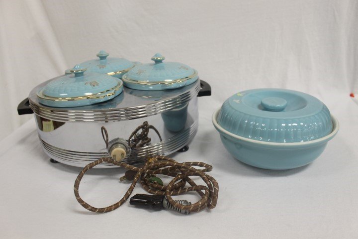 Hall China: Forman Family warmer with (3) petite: Hall China: Forman Family warmer with (3) petite marmutes, blue buffet casserole.