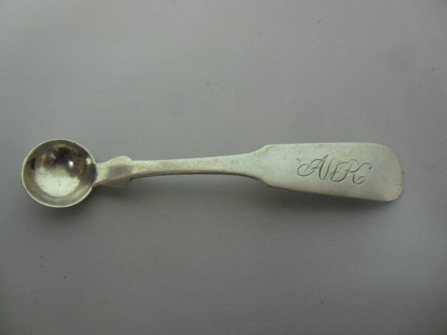 N. Harding, Cincinnati or Boston), coin silver salt: N. Harding, Cincinnati or Boston), coin silver salt spoon, 3 1/2", marked N. Harding in cartouche.