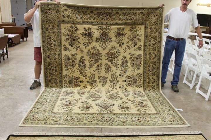 Silk and wool French Sino Aubusson 8' X 10' rug: Silk and wool French Sino Aubusson 8' X 10' rug