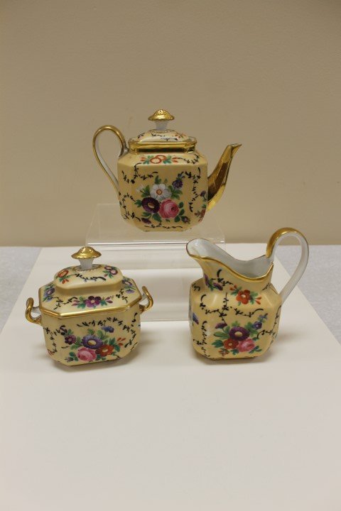 Old Paris breakfast coffee set with pot, covered sugar: Old Paris breakfast coffee set with pot, covered sugar and tall creamer. Creamer is 5 1/2" at handle.