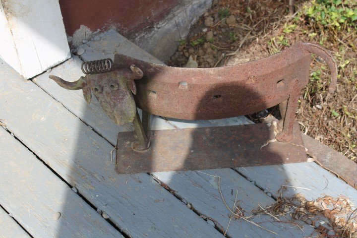 Iron Folk Art Steer boot scraper signed Scott '96 (1 of 1)