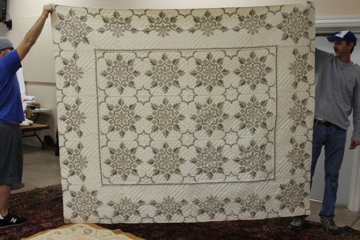 Cross stitch Snow flake quilt, 80" X 93": Cross stitch Snow flake quilt, 80" X 93"