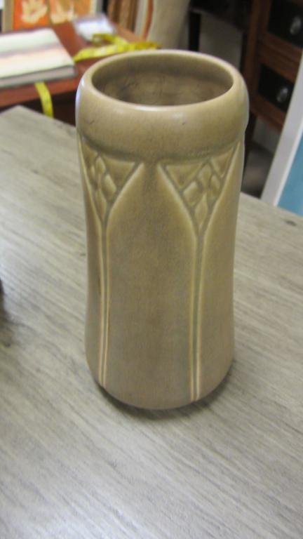 1922 Rookwood production vase, 7 5/8" tall (1 of 1)
