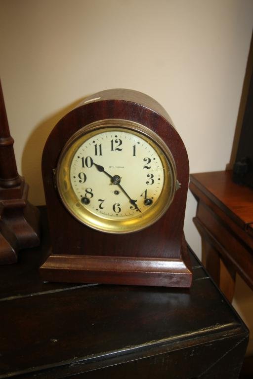 Seth Thomas "Cabinet" 8-day mantle clock, in a mahogany (1 of 1)