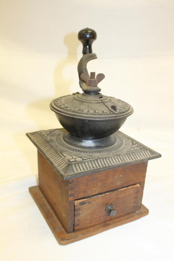 Favorite coffee mill, Arcade Mfg. Co.: Favorite coffee mill, Arcade Mfg. Co.