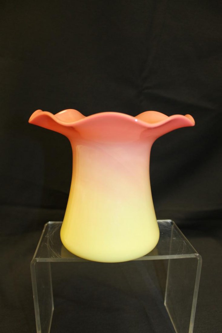 Pairpoint burmese ruffle top 6" vase.: Pairpoint burmese ruffle top 6" vase.