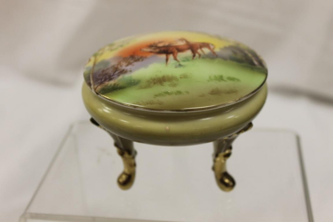blue mark Royal Bayreuth 3-footed covered dresser box: blue mark Royal Bayreuth 3-footed covered dresser box with Stag and doe, app. 4" wide