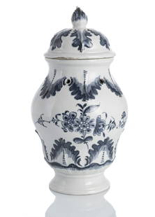 A POTOURRI VASE AND COVER: A POTOURRI VASE AND COVERWallendorf, circa 1775H. 28 cmBaluster shape with pierced holes on the shoulder, blue painted. Mark W in underglaze blue. Min. chipped, inner rim of lid with loss.Jan Ahlers
