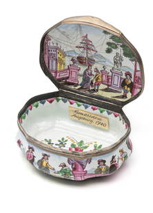 A SILVERPLATE MOUNTED GERMAN ENAMEL SNUFF-BOX AND COVER: A SILVERPLATE MOUNTED GERMAN ENAMEL SNUFF-BOX AND COVERprobably Augsburg, mid 18th century4 x 9,5 x 7,4 cmEnamelled copper, all over painted with Kauffahrtei scenes and flower spray to interior