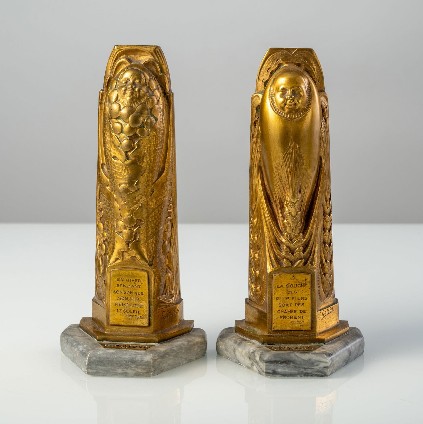 A PAIR OF GILT BRONZE BOOK ENDS "AGRAPPE" UND "AGRAIN" - 5