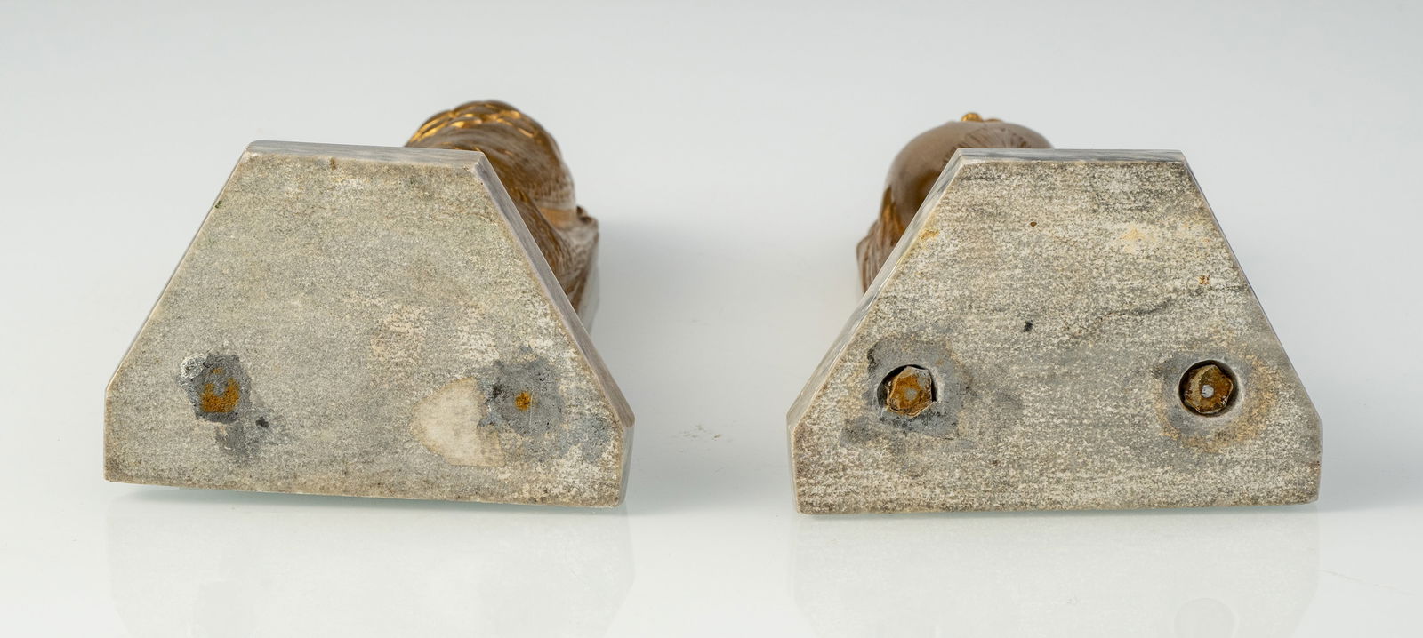 A PAIR OF GILT BRONZE BOOK ENDS "AGRAPPE" UND "AGRAIN" - 7