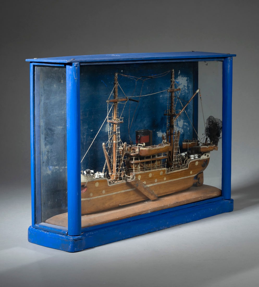 A SHIP MODEL IN A WOODEN BOX - 2