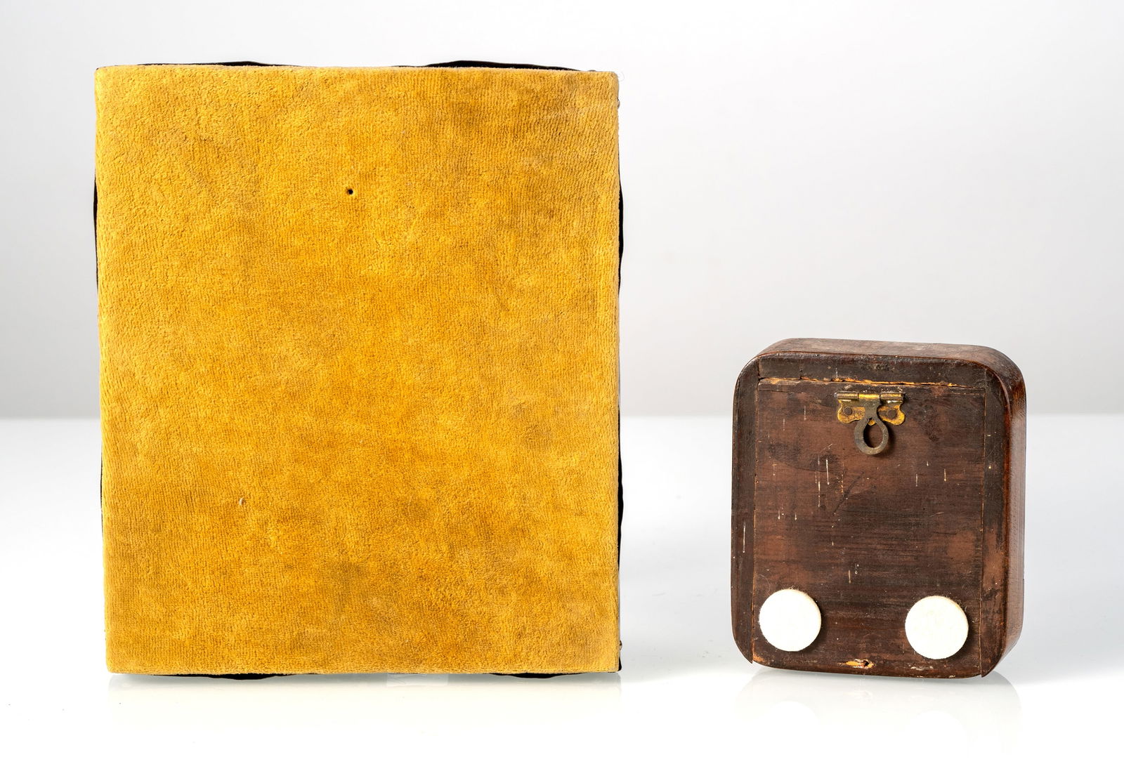 TWO RUSSIAN ICONS WITH SILVER RIZA - 2