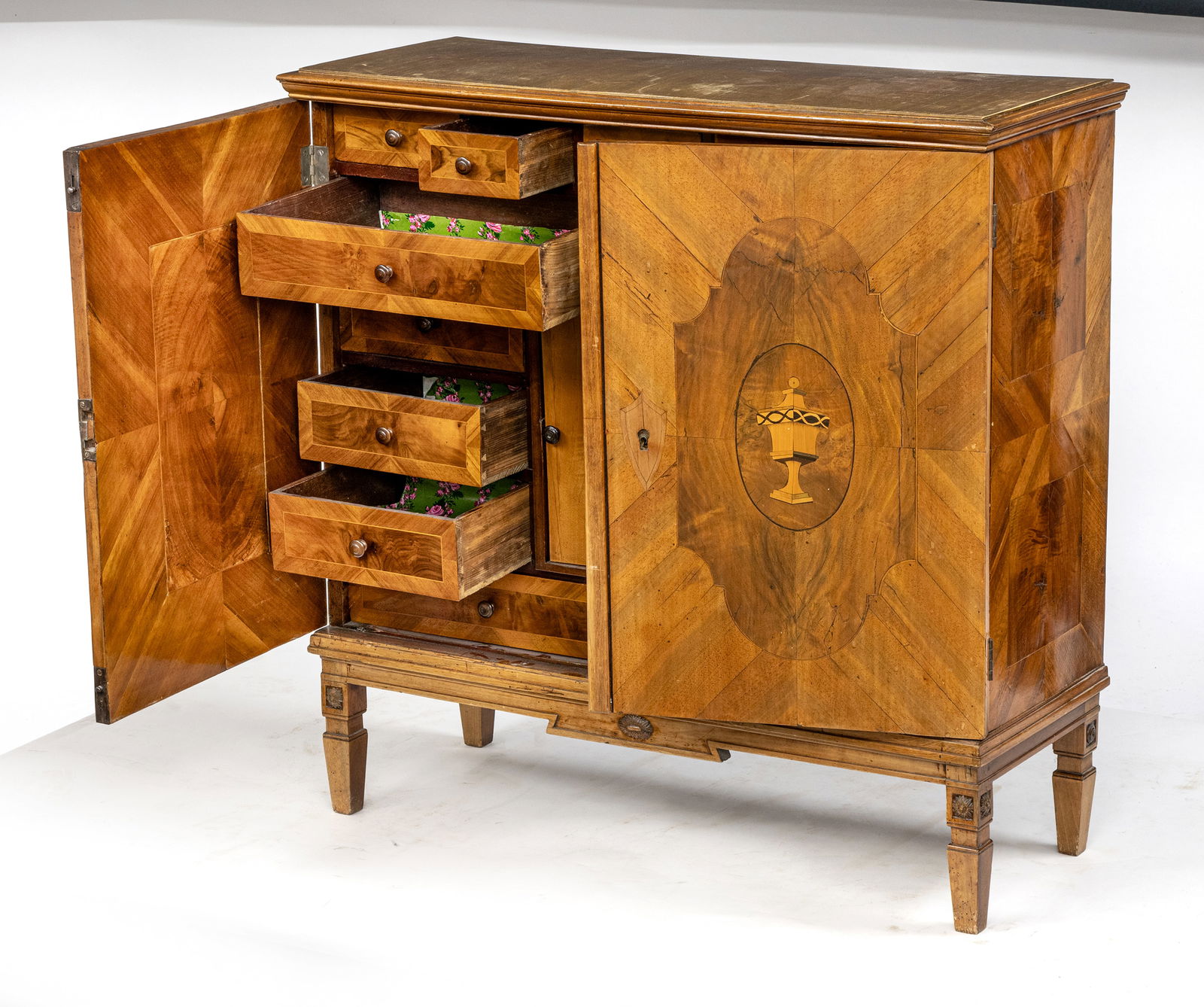 A WALNUT BOG OAK AND YEW WOOD MARQUETRIED CABINET - 3