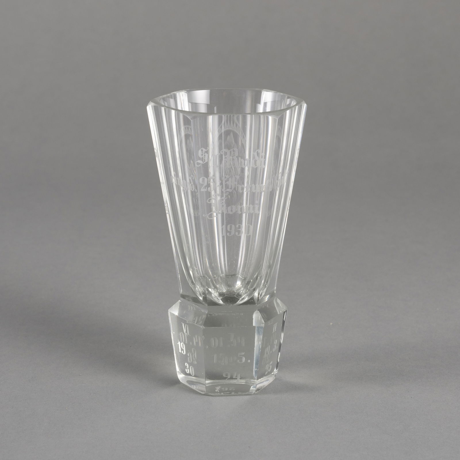 Lodge glass with Masonic motifs - 2
