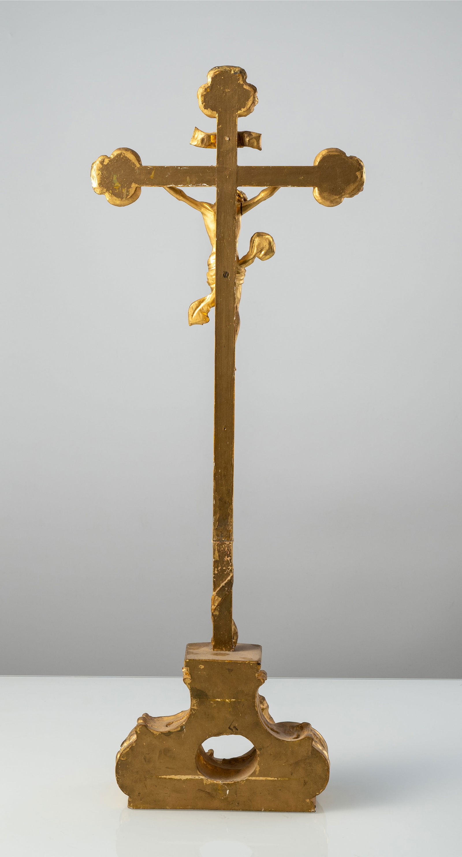 A BAROQUE GILTWOOD CRUCIFIX - 3