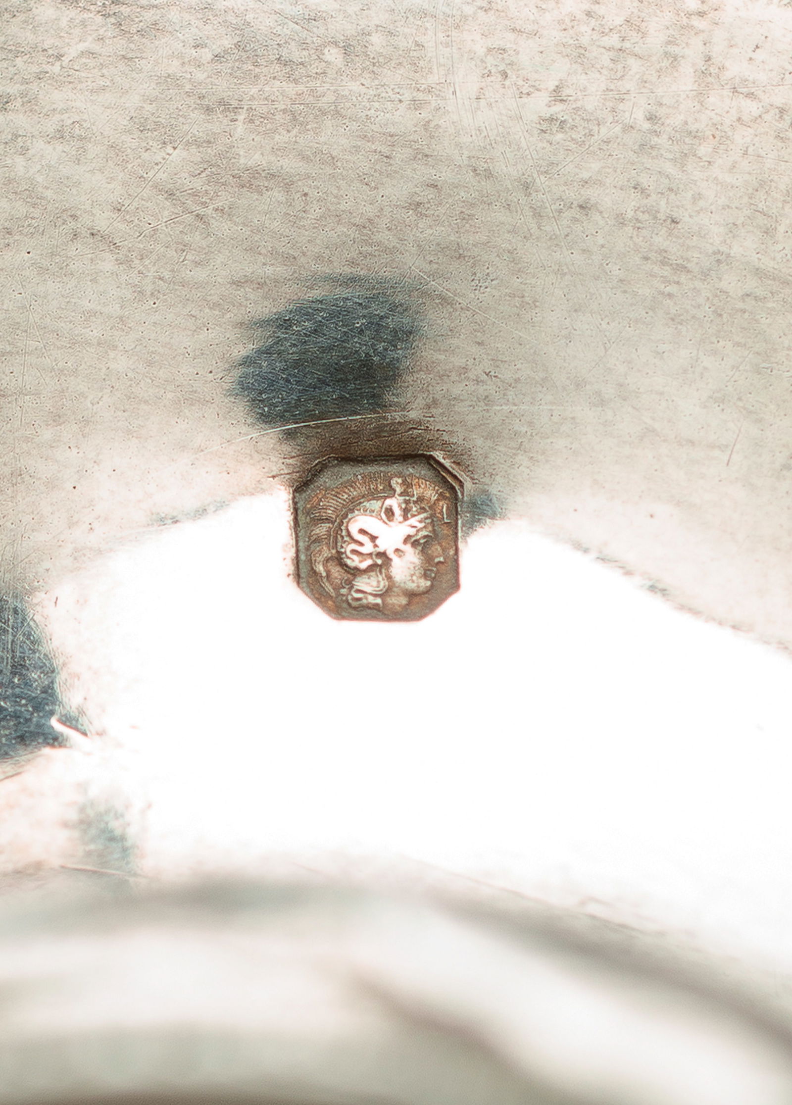 A PAIR OF FRENCH PARCEL GILT SILVER SPICE STANDS WITH PUTTI - 3