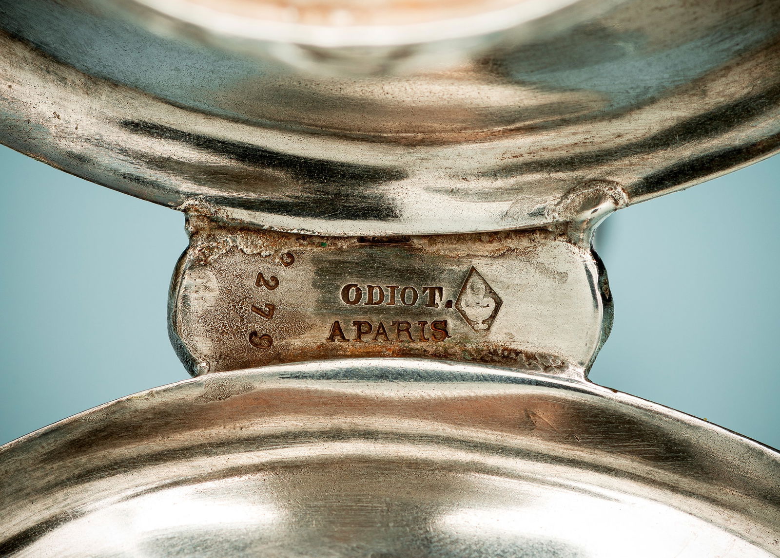 A PAIR OF FRENCH PARCEL GILT SILVER SPICE STANDS WITH PUTTI - 4