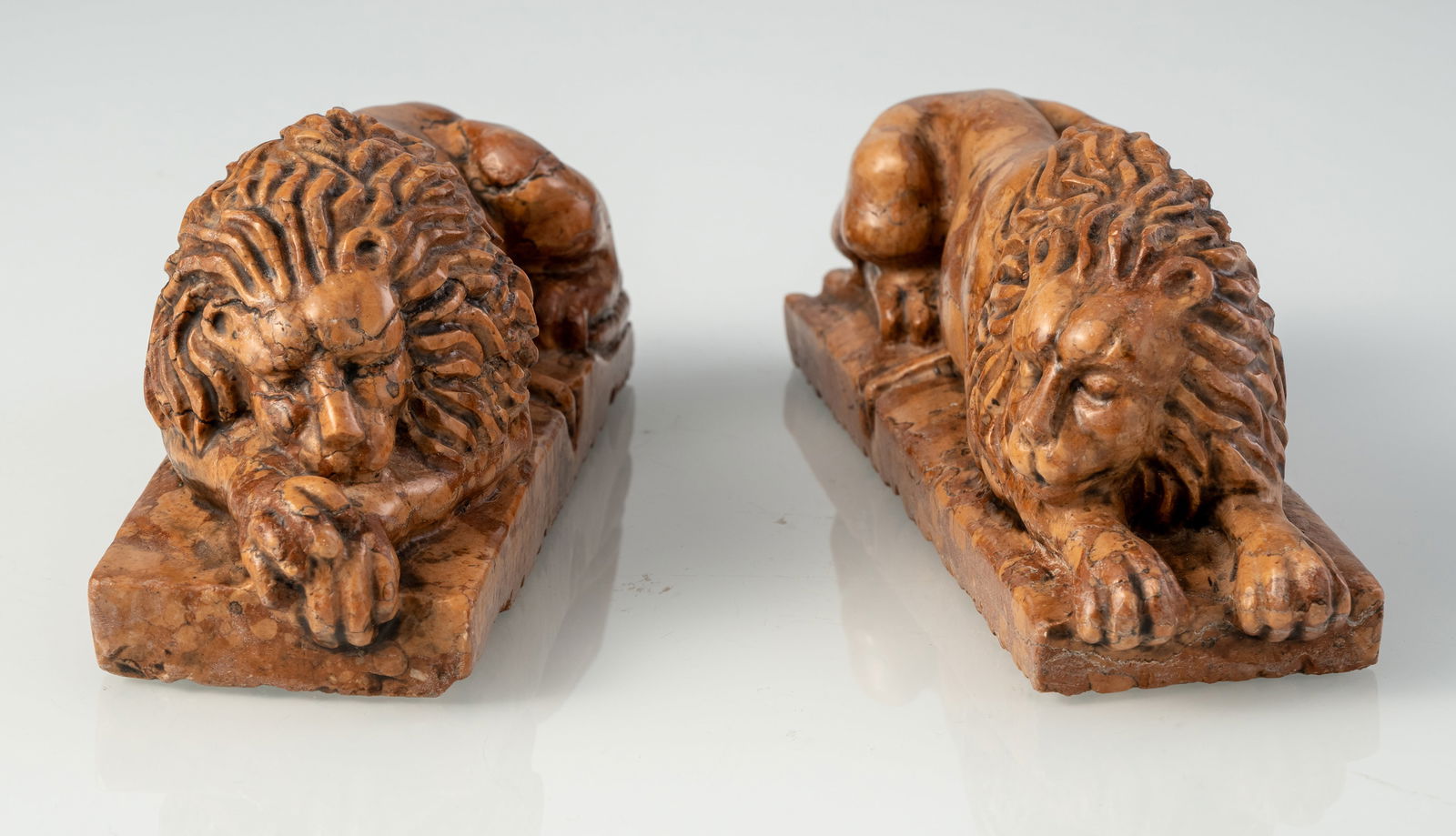 A PAIR OF ROSSO DI VERONA MARBLE LIONS - 4