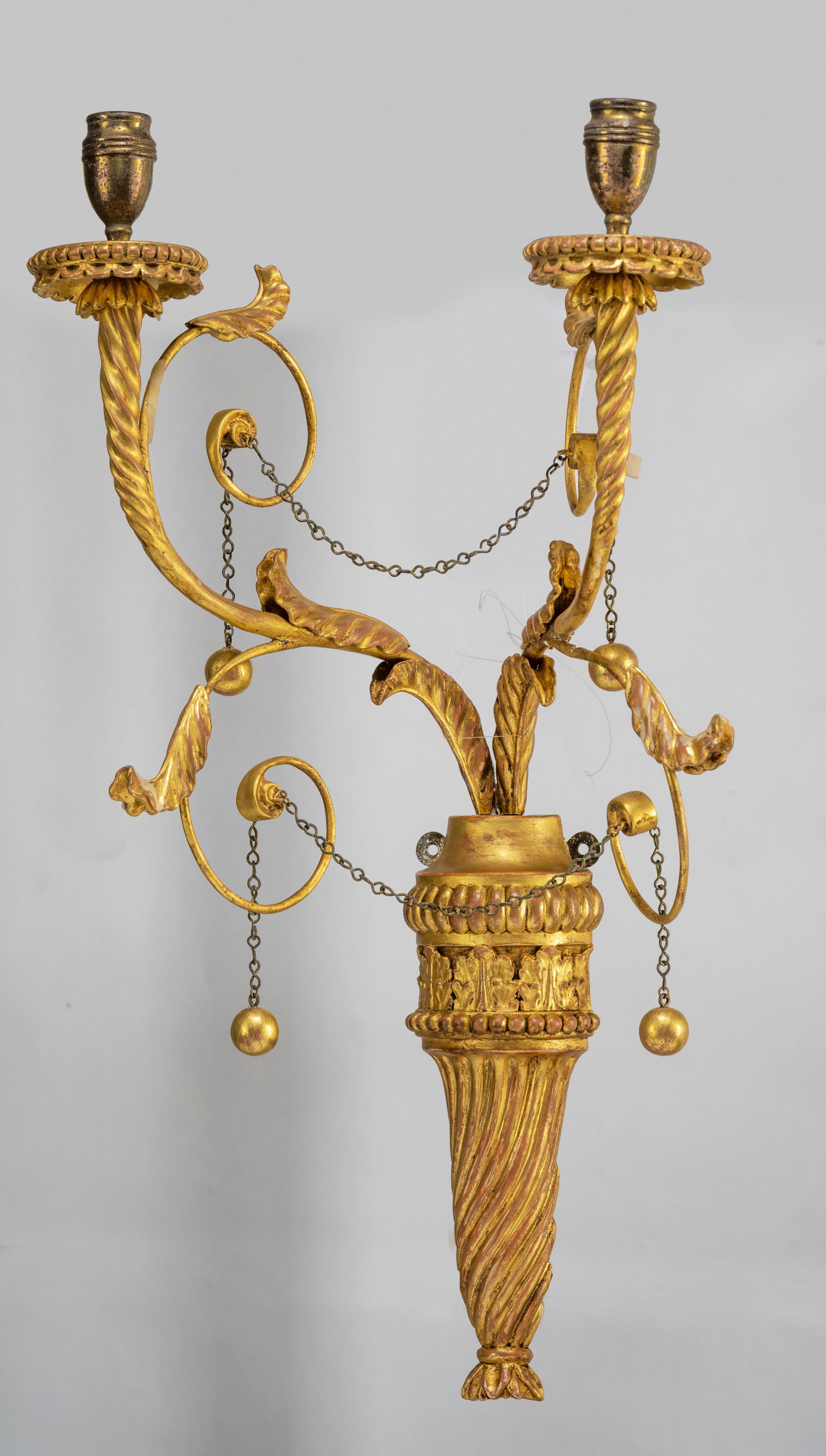 A PAIR OF GILTWOODTWO LIGHT WALL APPLIQUES - 4