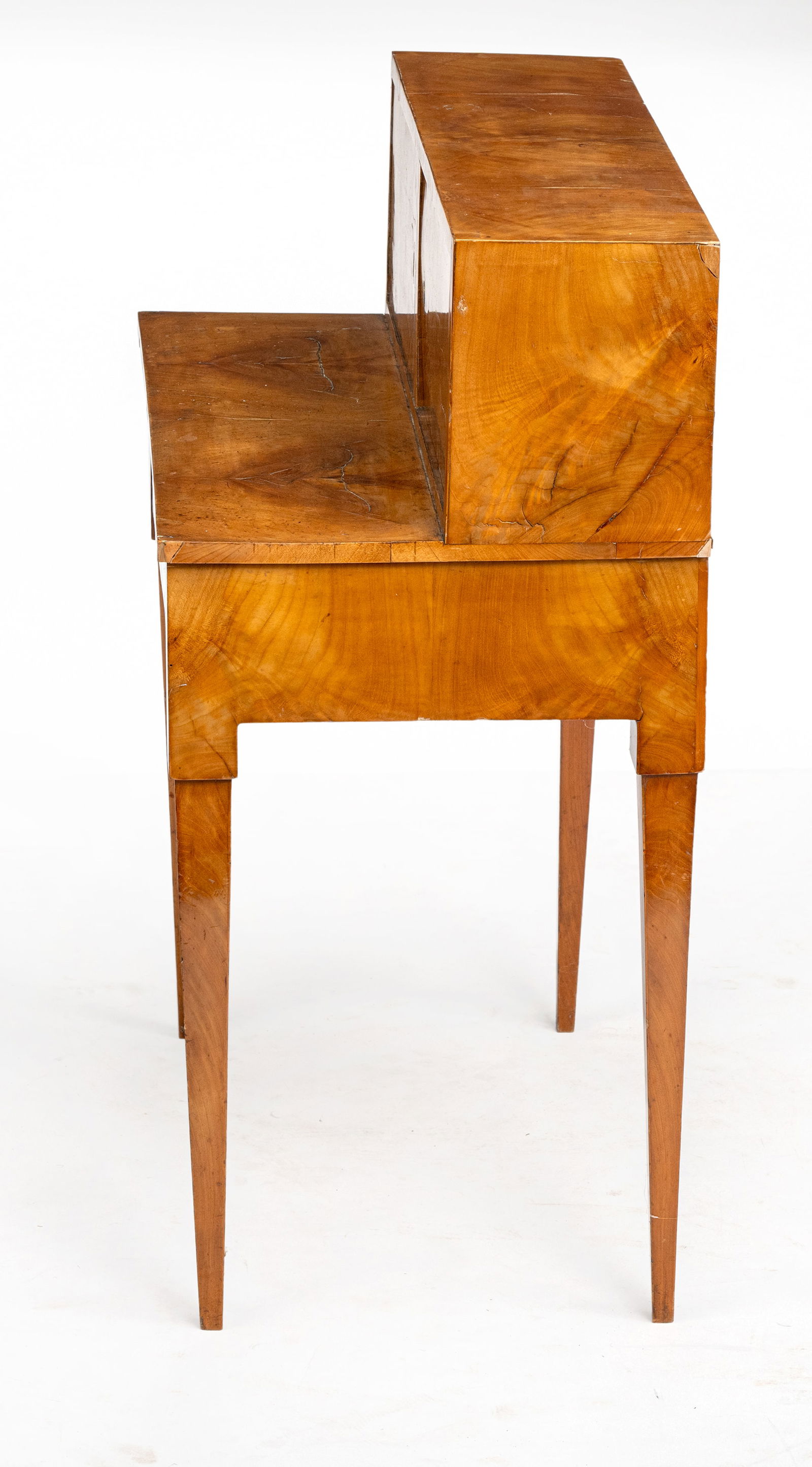 A SMALL CHERRYWOOD CHILDREN'S DESK - 2