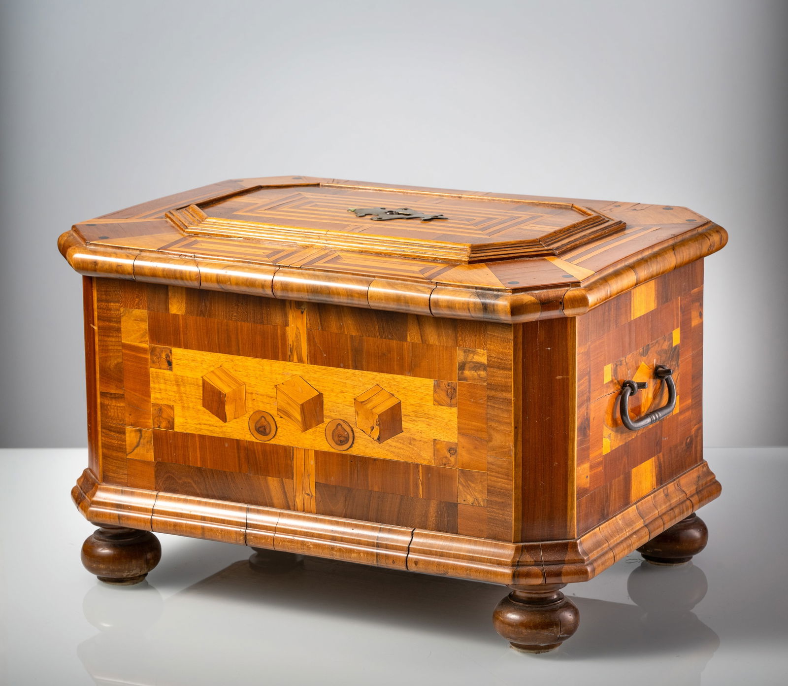 A BAROQUE BRASS AND IRON MOUNTED WALNUT OAKWOOD AND PLUMWOOD MARQUETRY CASKET (1 of 7)