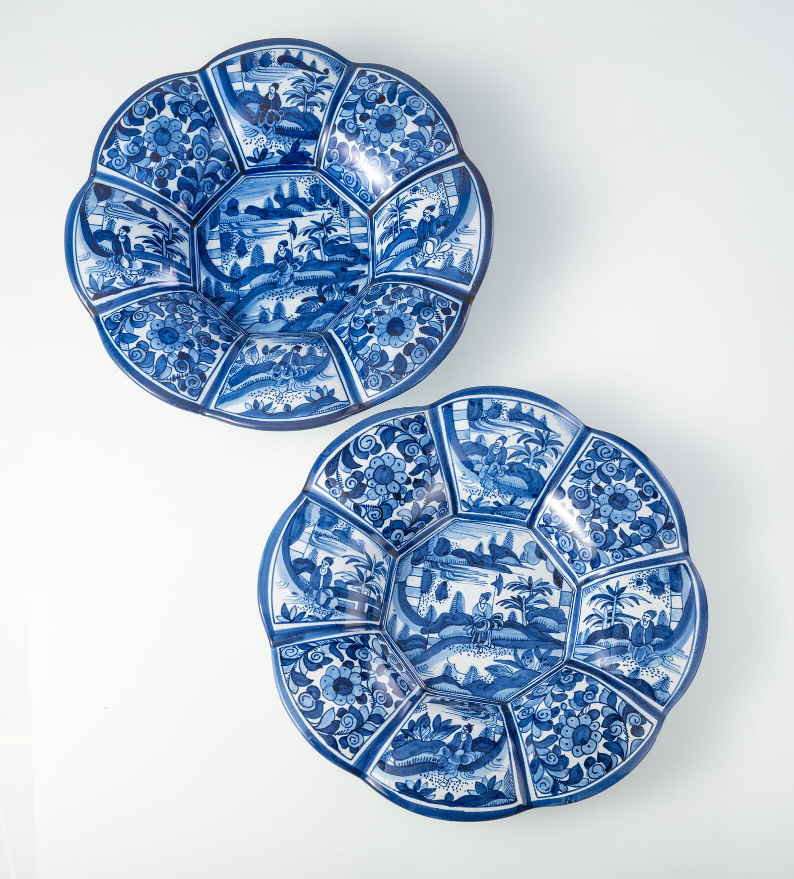 TWO BLUE PAINTED CHINOISERIE PATTERN FAIENCE DISHES - 2