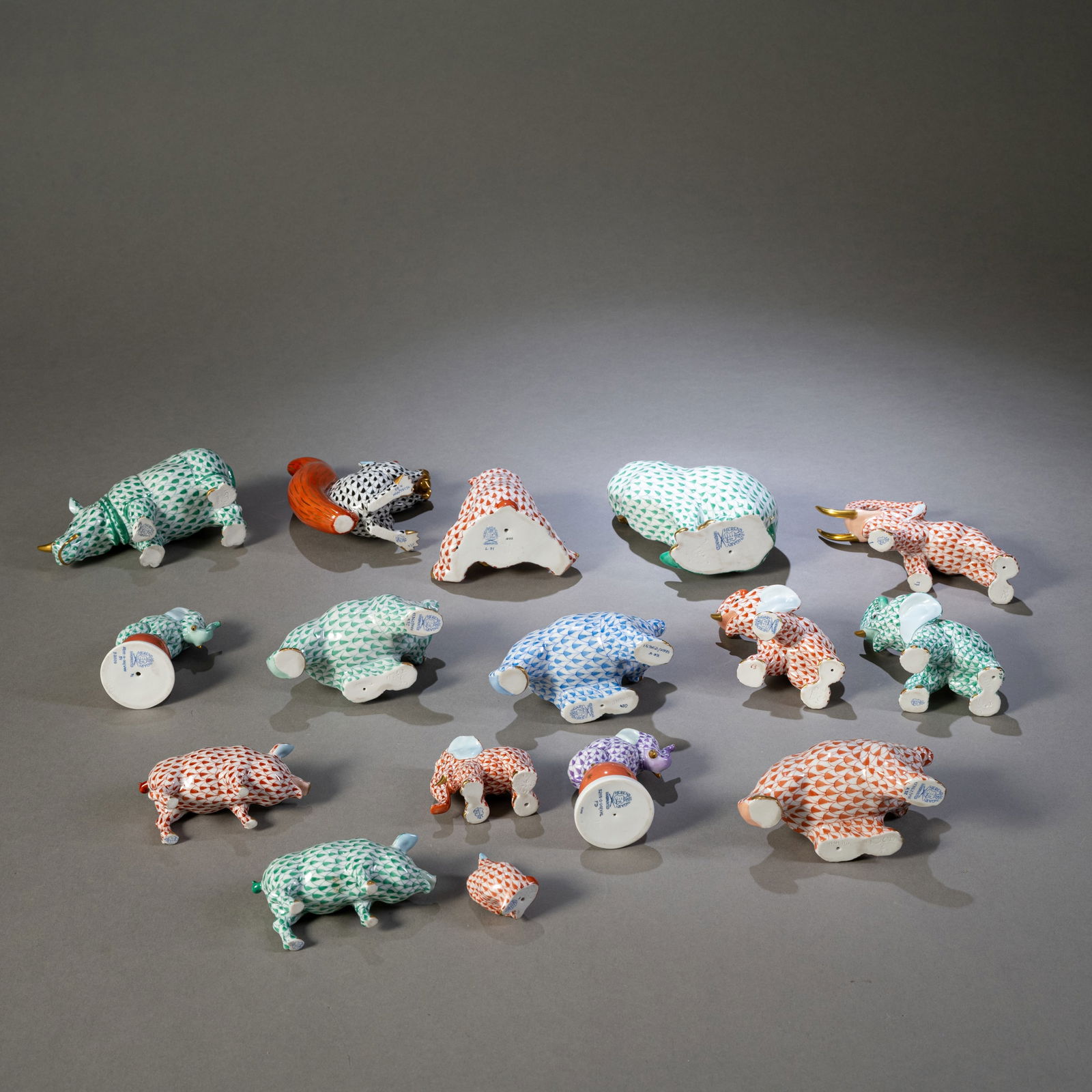 16 POLYCHROME PAINTED PORCELAIN ANIMALS - 3