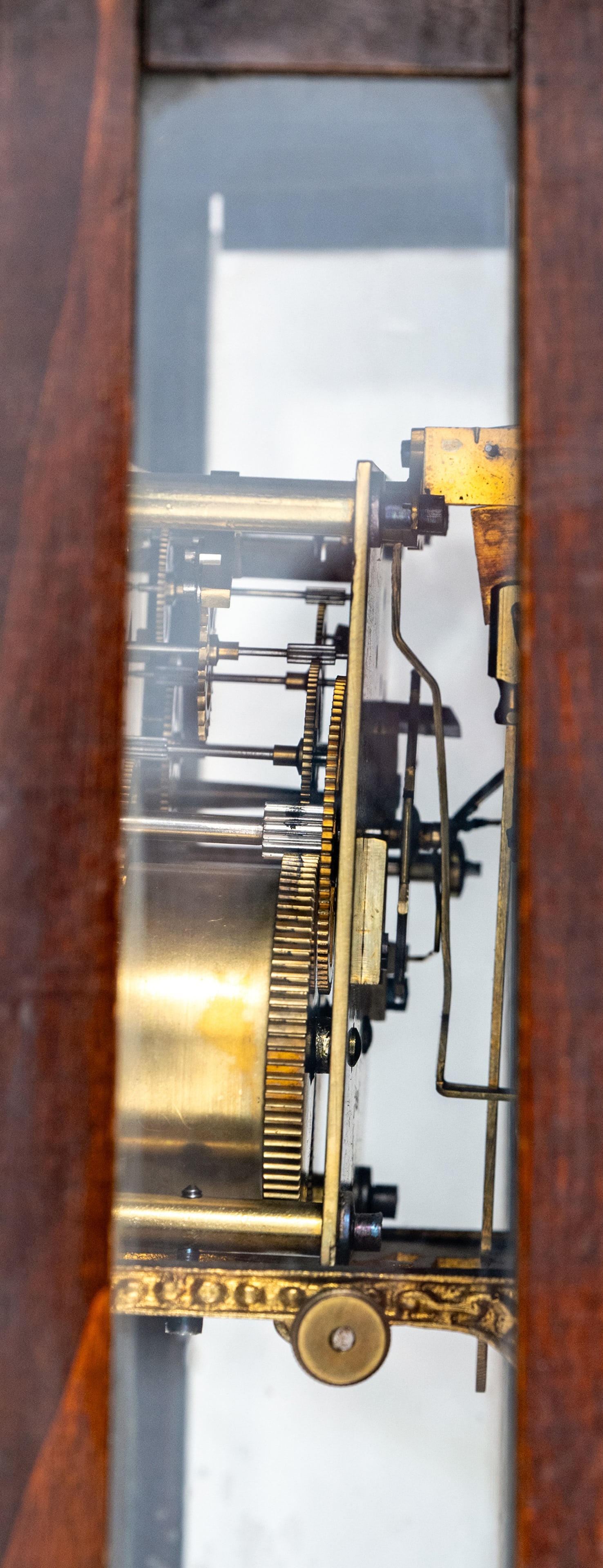 REGULATOR CLOCK, - 4