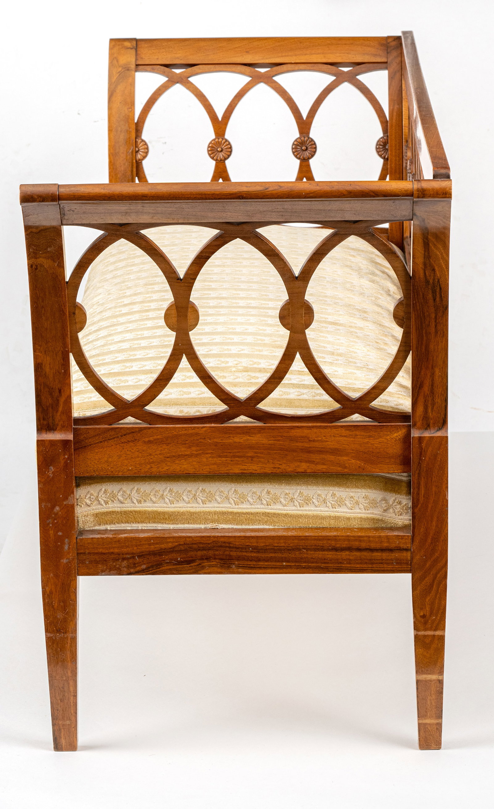 A SOUTH GERMAN BIEDERMEIER WALNUT BENCH - 4