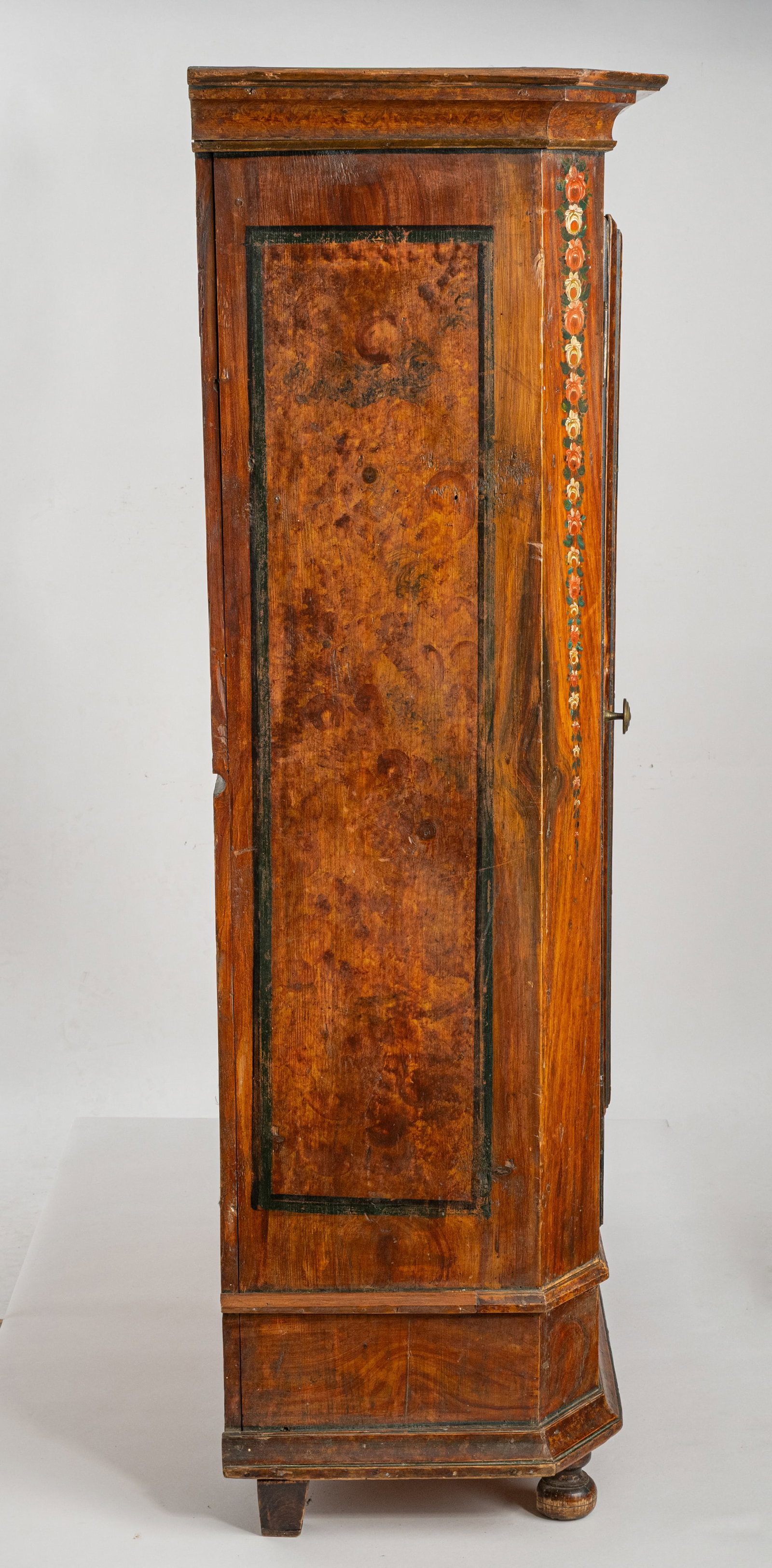 A SOUTH GERMAN POLYCHROME-PAINTED CUPBOARD - 5