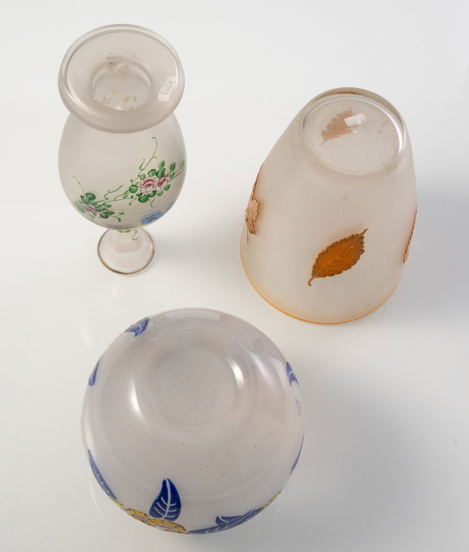 MIXED LOT OF 3 GLASS VASES - 4