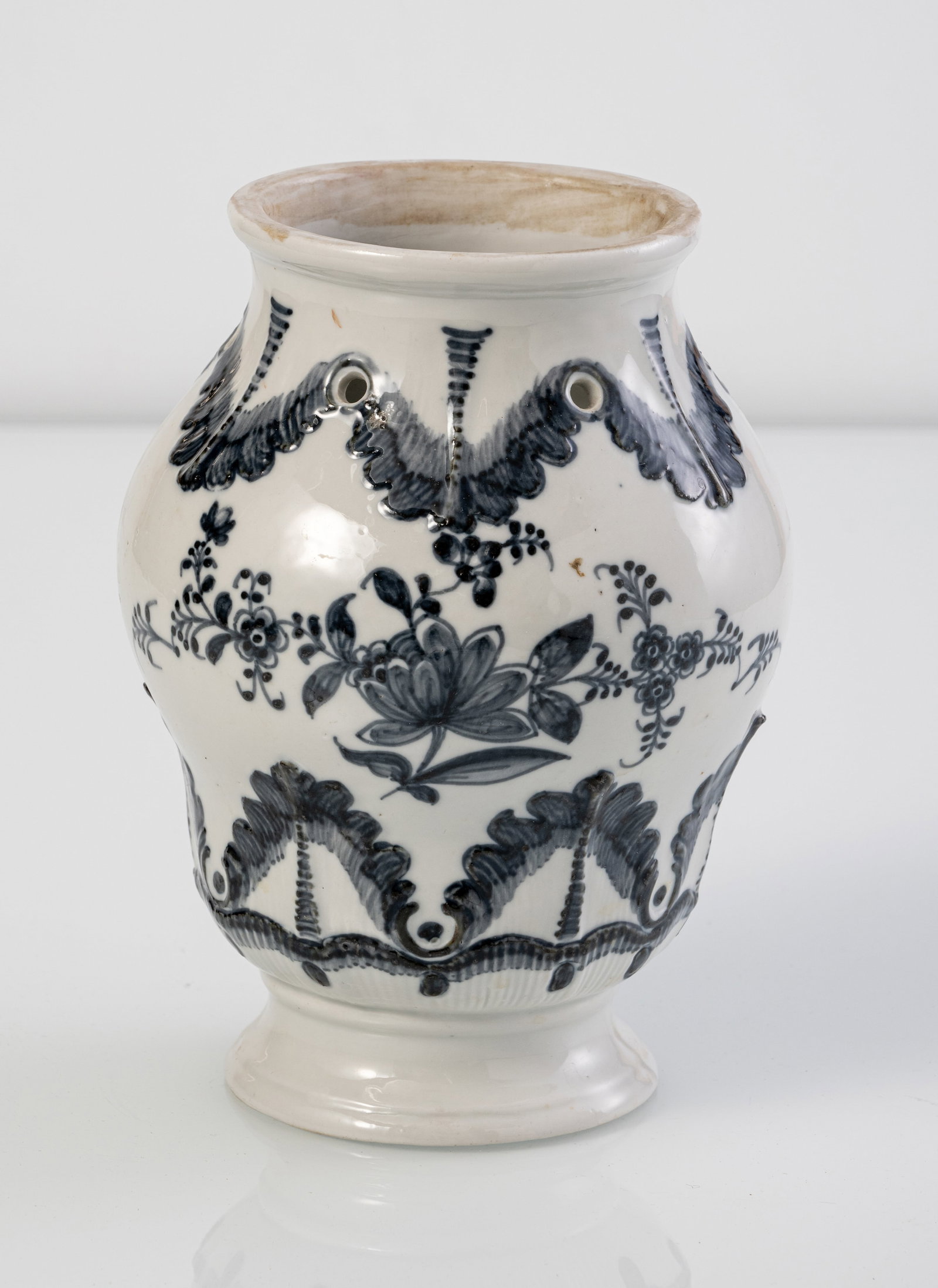 A GERMAN BLUE PAINTED POTPOURRI PORCELAIN VASE - 3