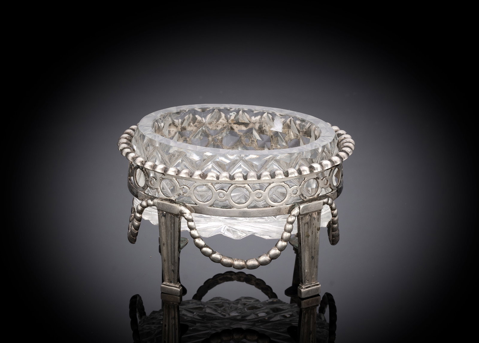 A NEOCLASSICAL GERMAN OPENWORK SILVER SALT CELLAR - 2