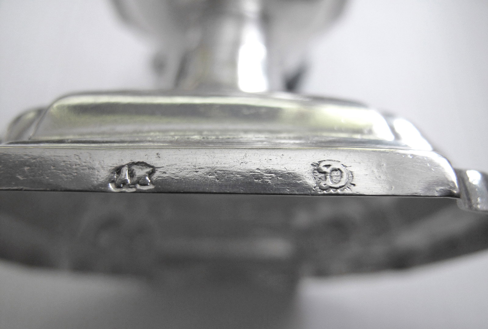 A GERMAN PARCIAL GILT SALT CELLAR - 3