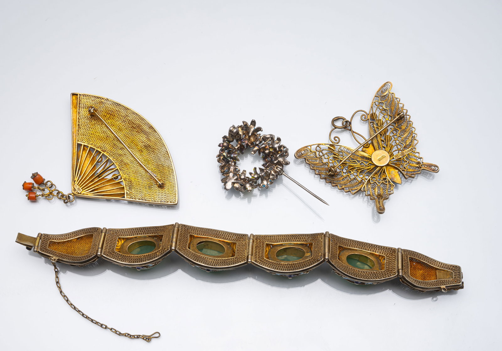A BRACELET AND THREE BROOCHES - 2