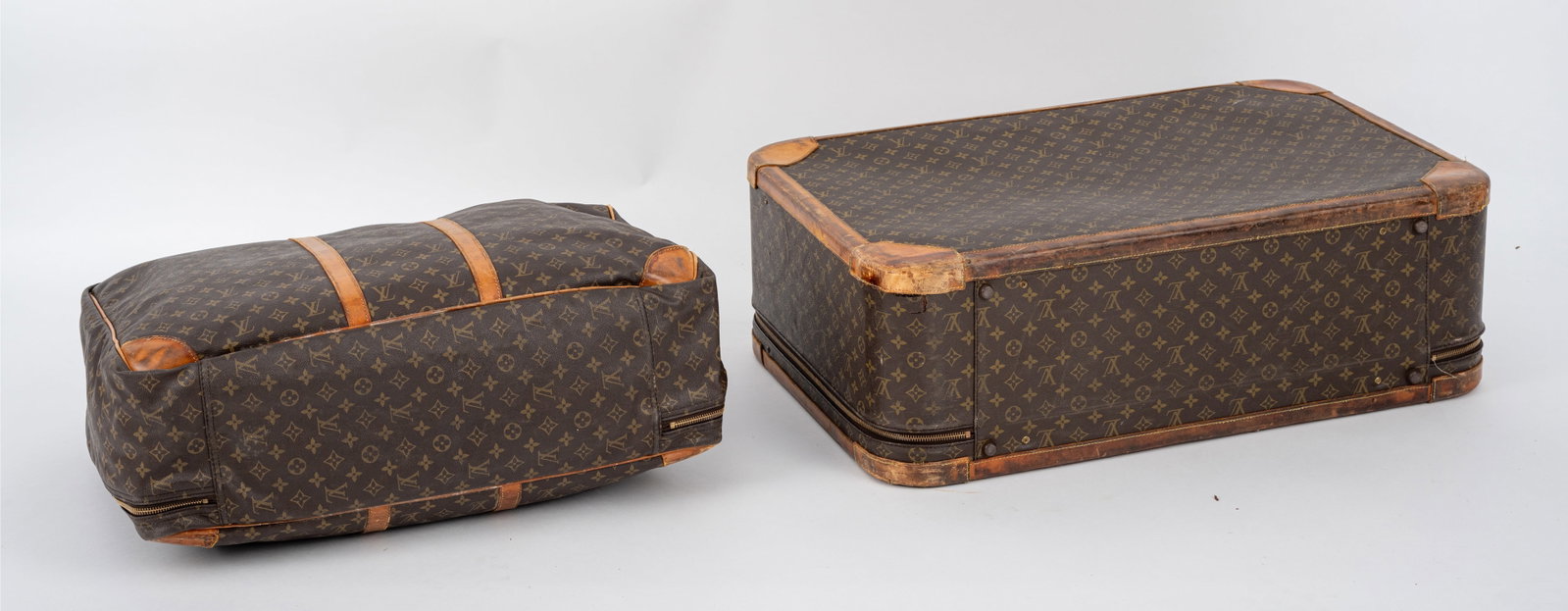 LOUIS VUITTON MONOGRAM CANVAS SUITCASE AND TRAVELLERS BAG - 4