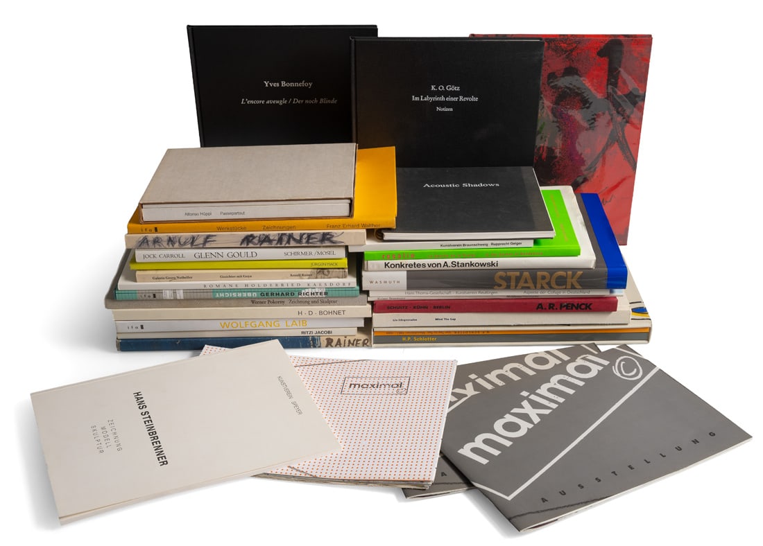 Convolute: 30 exhibition catalogues and books: Convolute: 30 exhibition catalogues and books Versch. Various artists, i. a. Gerhard Richter, Rupprecht Geiger, A.R. Penck, Arnulf Rainer, K.O. Götz, Anton Stankowski, Gia Edzgveradze and Rosalie