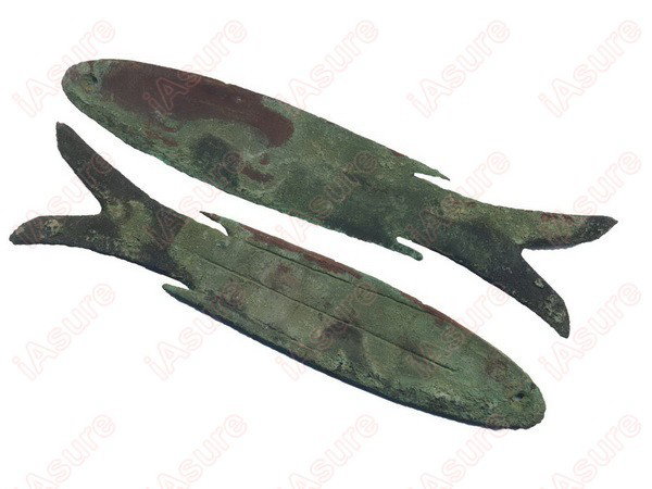 CHINA-WARRING STATES Fish Shaped Coins (3) VF: CHINA-WARRING STATES Lot of 3 Fish Shaped Coins: (1) 80mm, 7g; (2) 102mm, 15g; (3) 128mm, 36g. Total 3 Pieces, VF