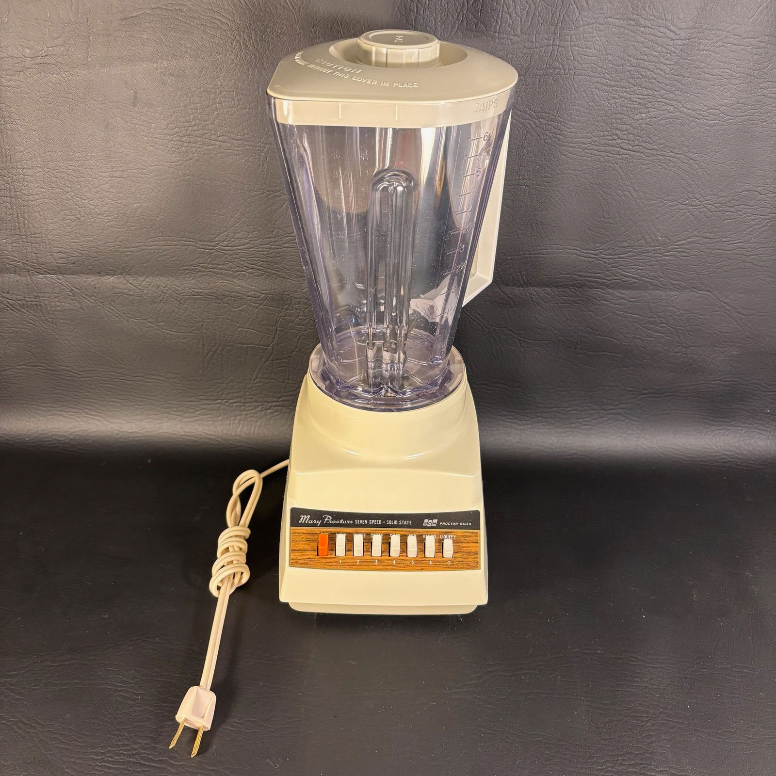 Mary Proctor Vintage Blender: Item comes exactly as pictured