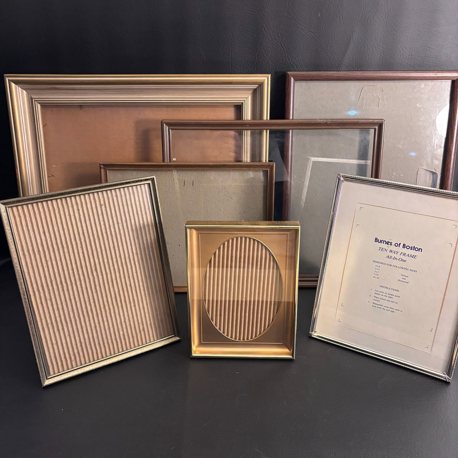 Traditional Style Vintage Picture Frames: Item comes exactly as pictured