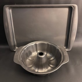 Wilton Bundt Pan and Cookie Sheet