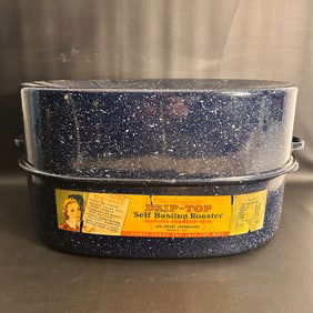1940's Vintage Enamelware Roasting Pan with Drip Top
