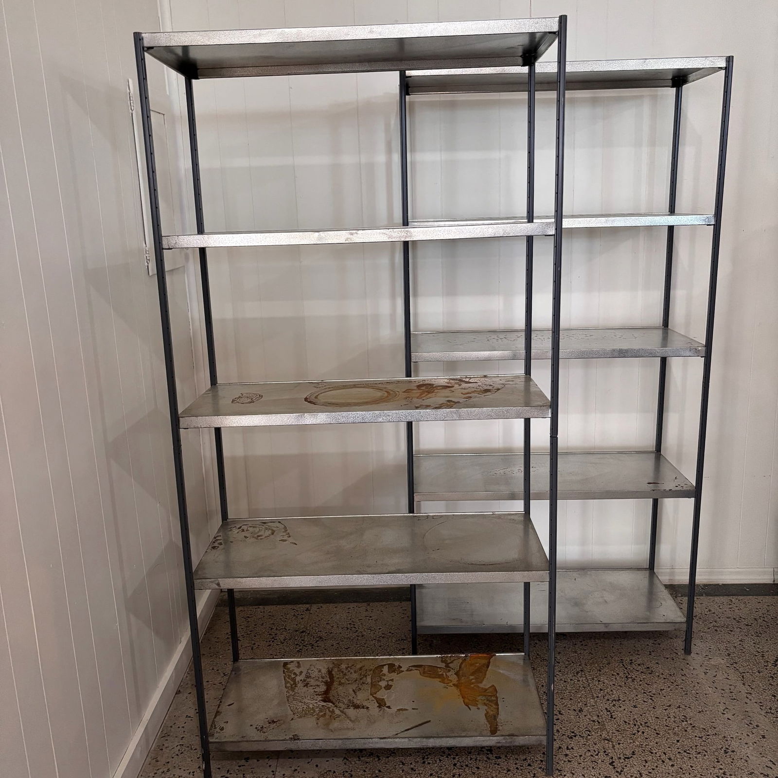 2 Nice Metal Utility Shelves (1 of 6)