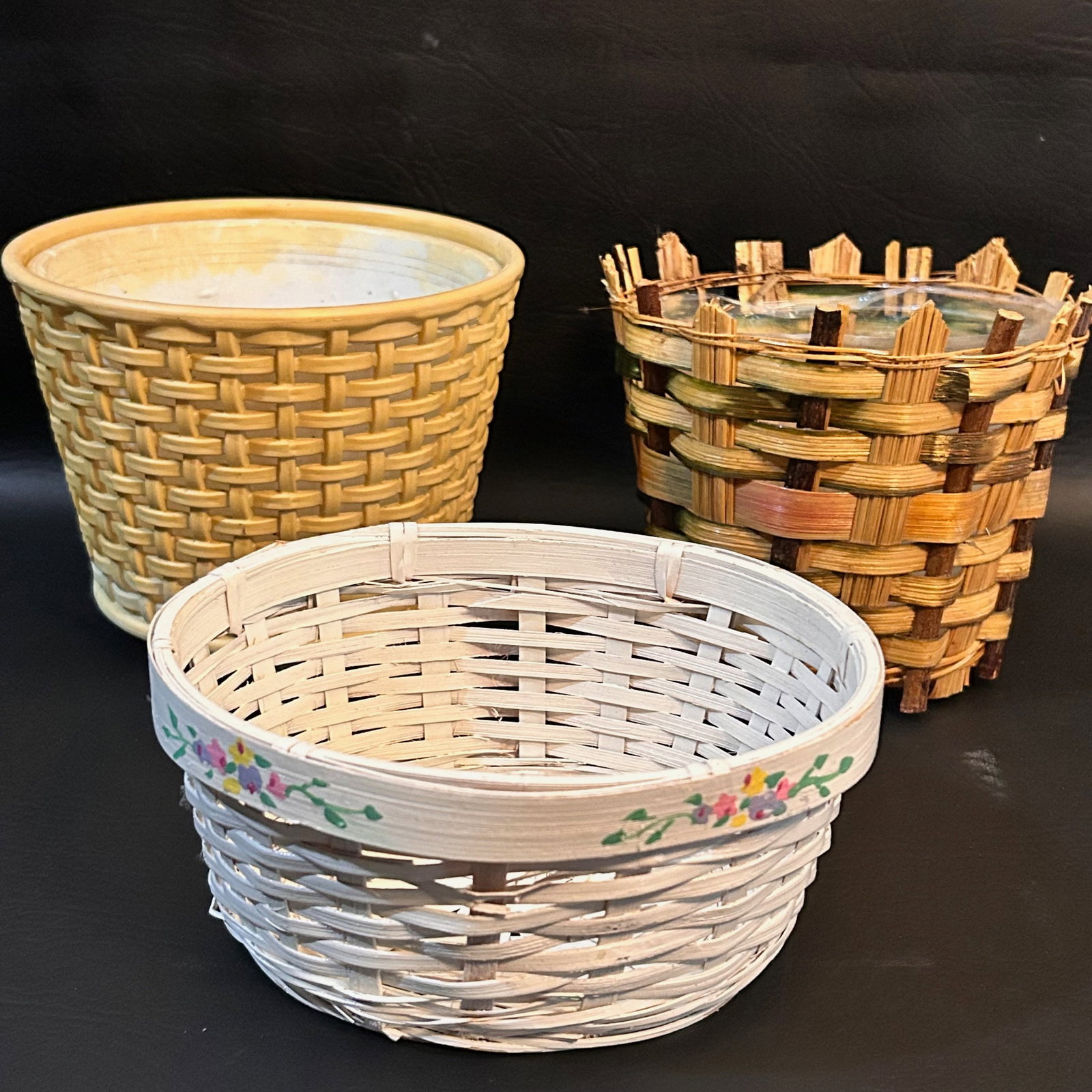 Basket Style Planter Trio: Lot comes as pictured.