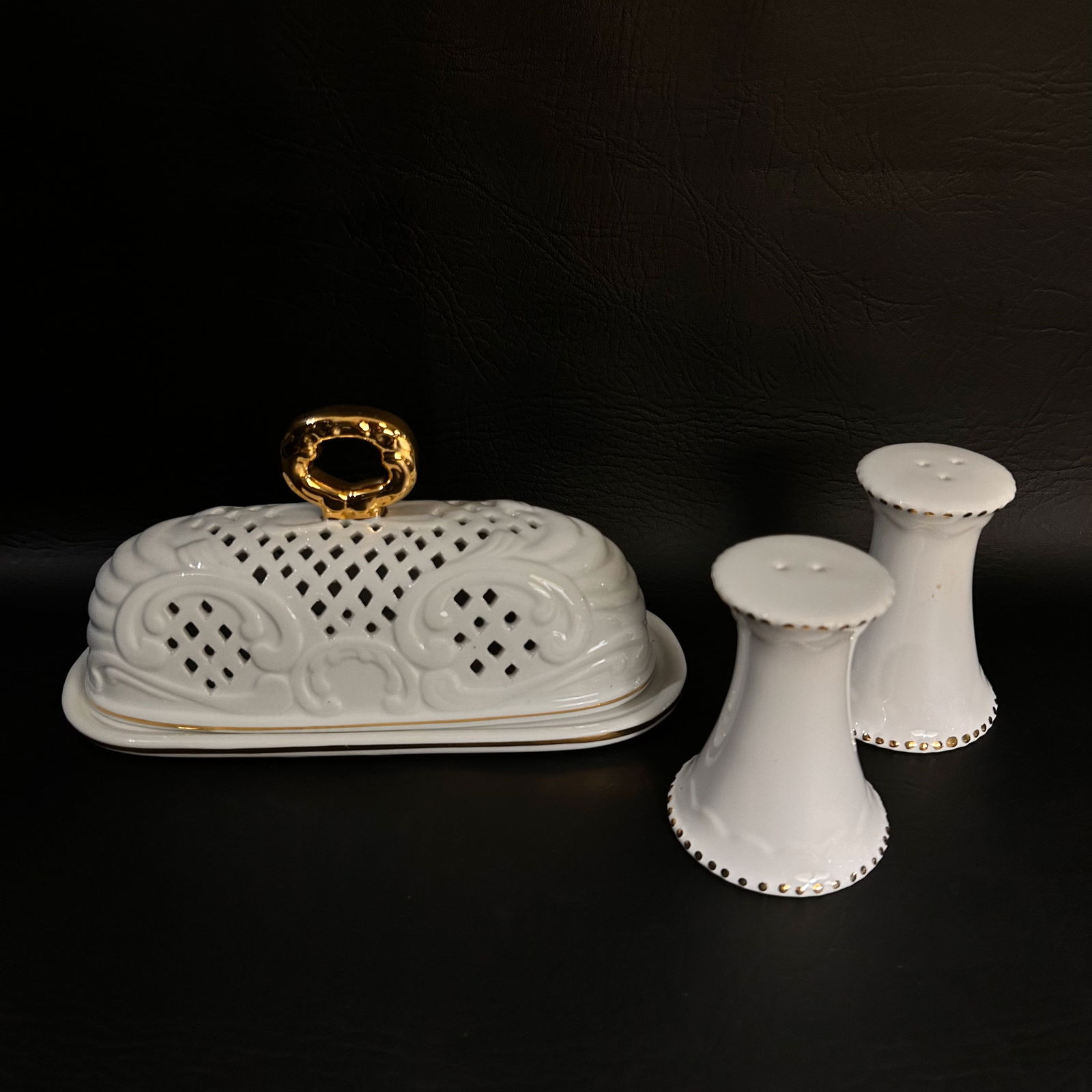 Vintage White / Gold Ceramic Tableware Set of 3, Butter Dish and Salt & Pepper (1 of 3)