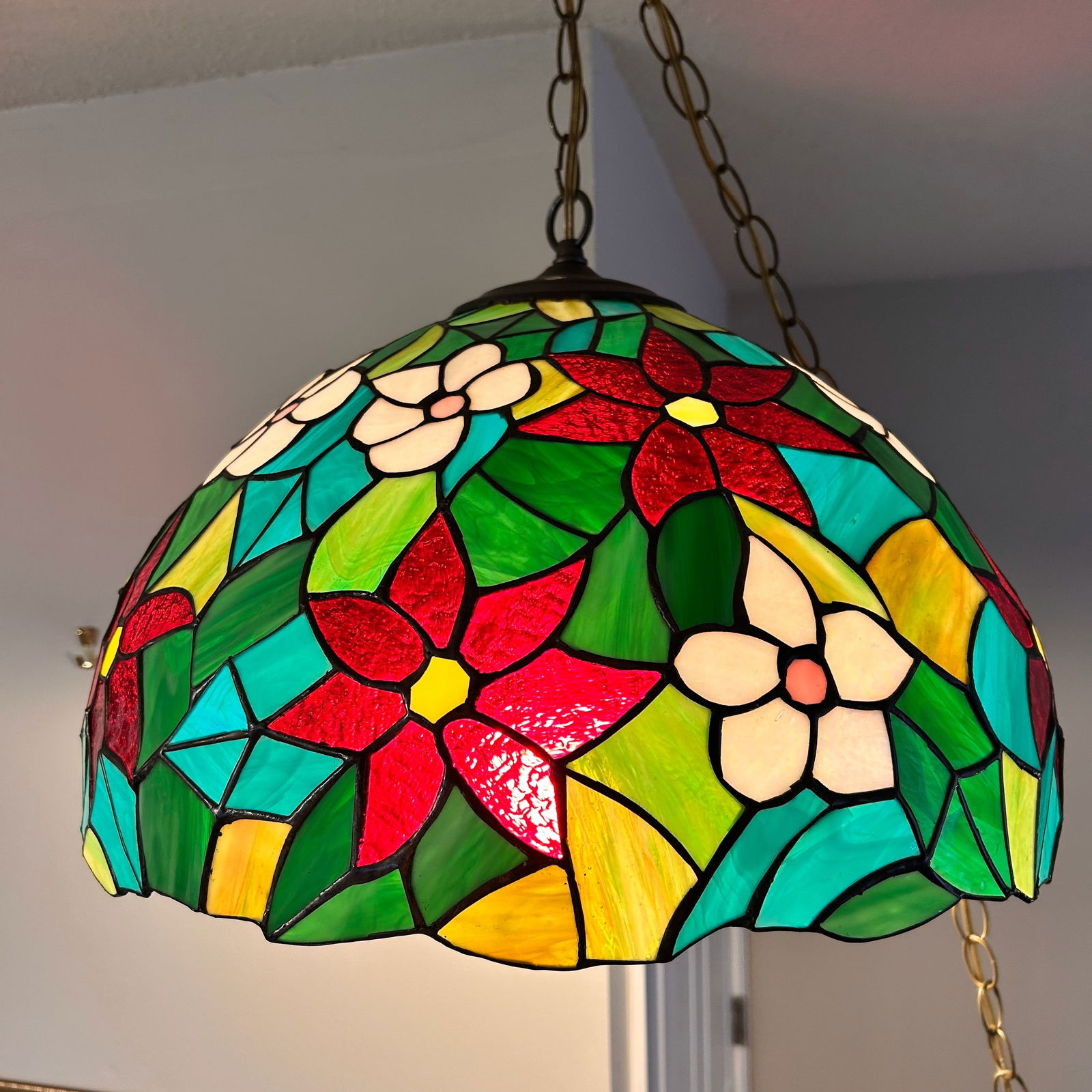Vintage Tiffany Style Stained Glass Hanging Lamp & Table Lamp Pair, MADE IN MEXICO (1 of 6)