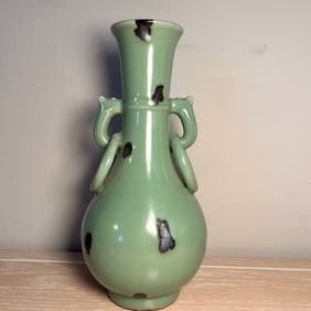 Chinese Song Dynasty Glazed Pottery Vase