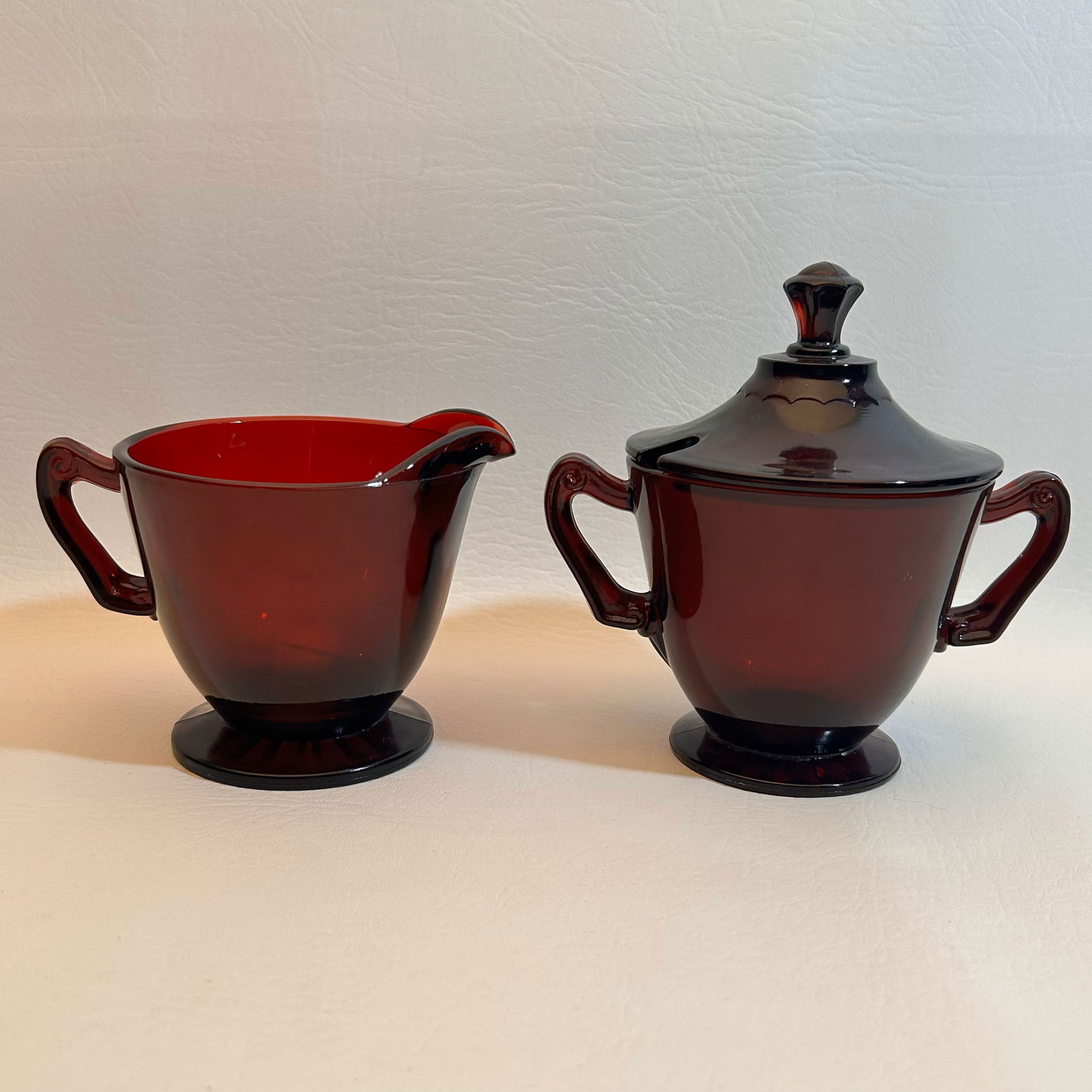 Vintage Royal Ruby Red Cream & Sugar Set Anchor Hocking (1 of 5)